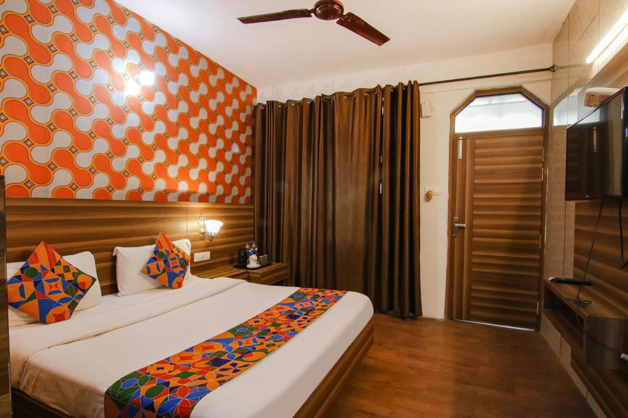 Fabhotel Vijay Palace Дхарамсала Екстериор снимка