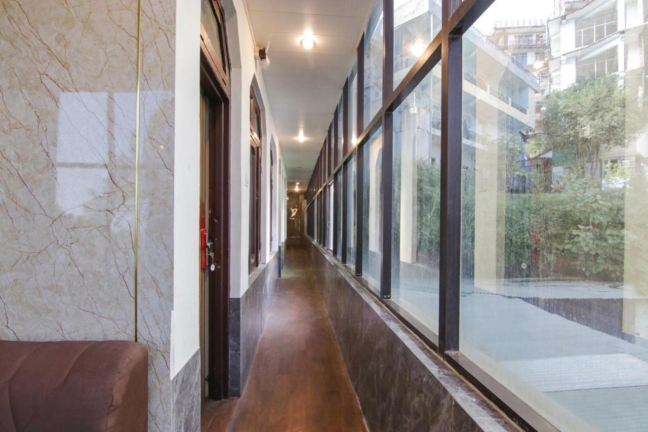 Fabhotel Vijay Palace Дхарамсала Екстериор снимка