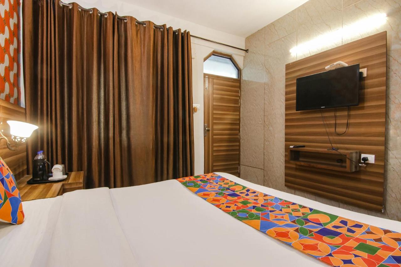 Fabhotel Vijay Palace Дхарамсала Екстериор снимка